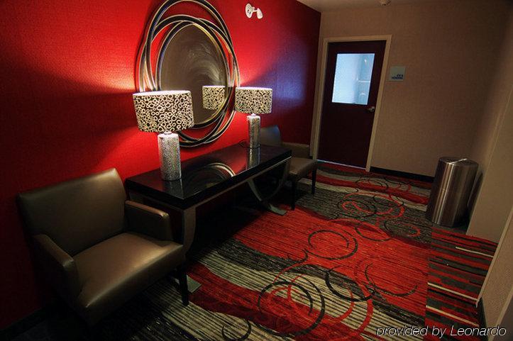 Chateau Inn & Suites Bonnyville מראה חיצוני תמונה