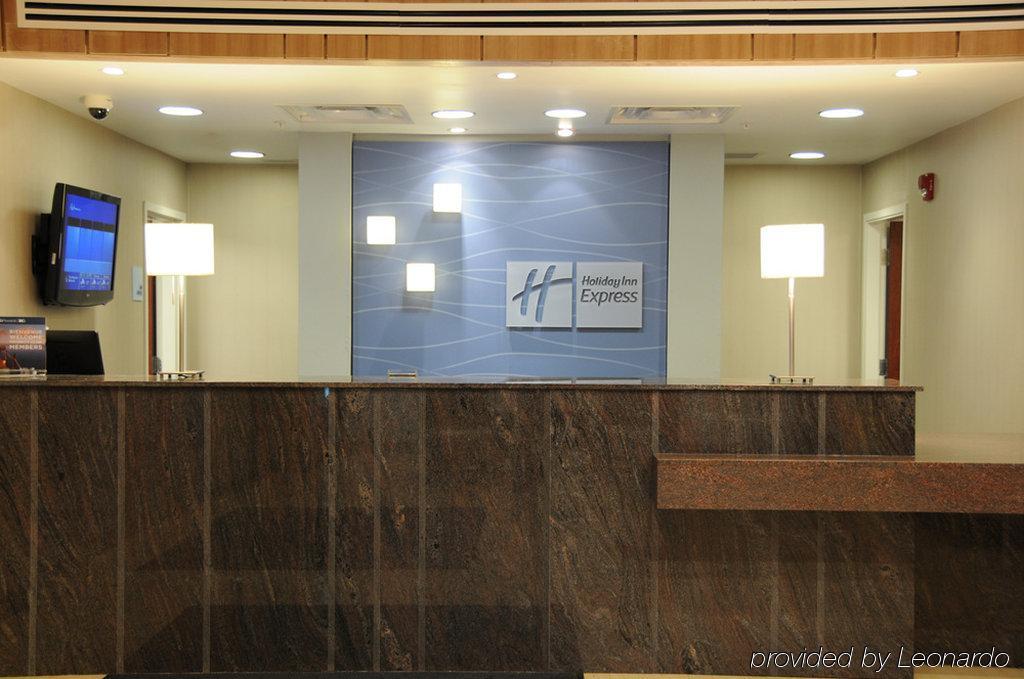 Chateau Inn & Suites Bonnyville מראה חיצוני תמונה